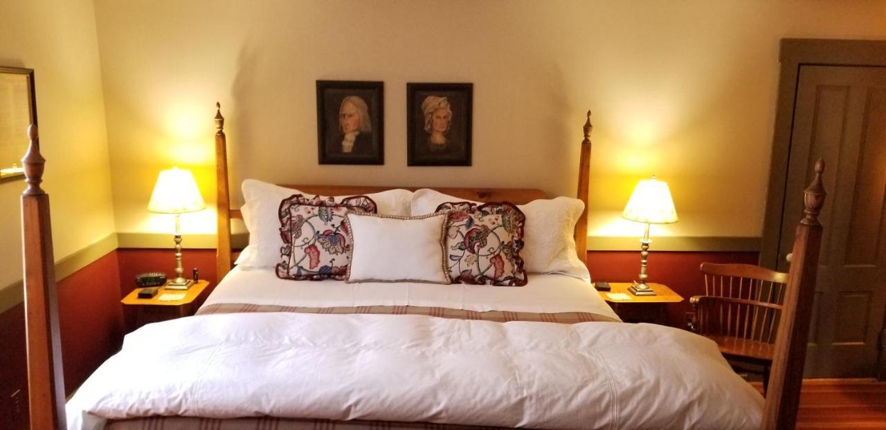 Timbercliffe Cottage Inn แคมเดน ภายนอก รูปภาพ