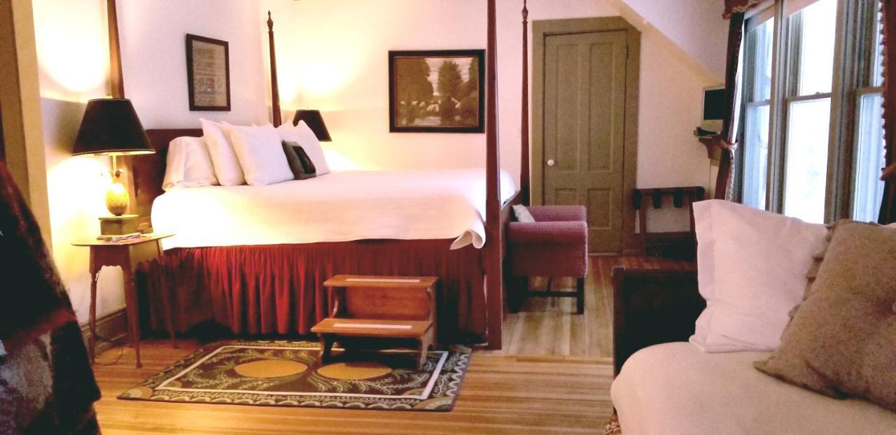 Timbercliffe Cottage Inn แคมเดน ภายนอก รูปภาพ